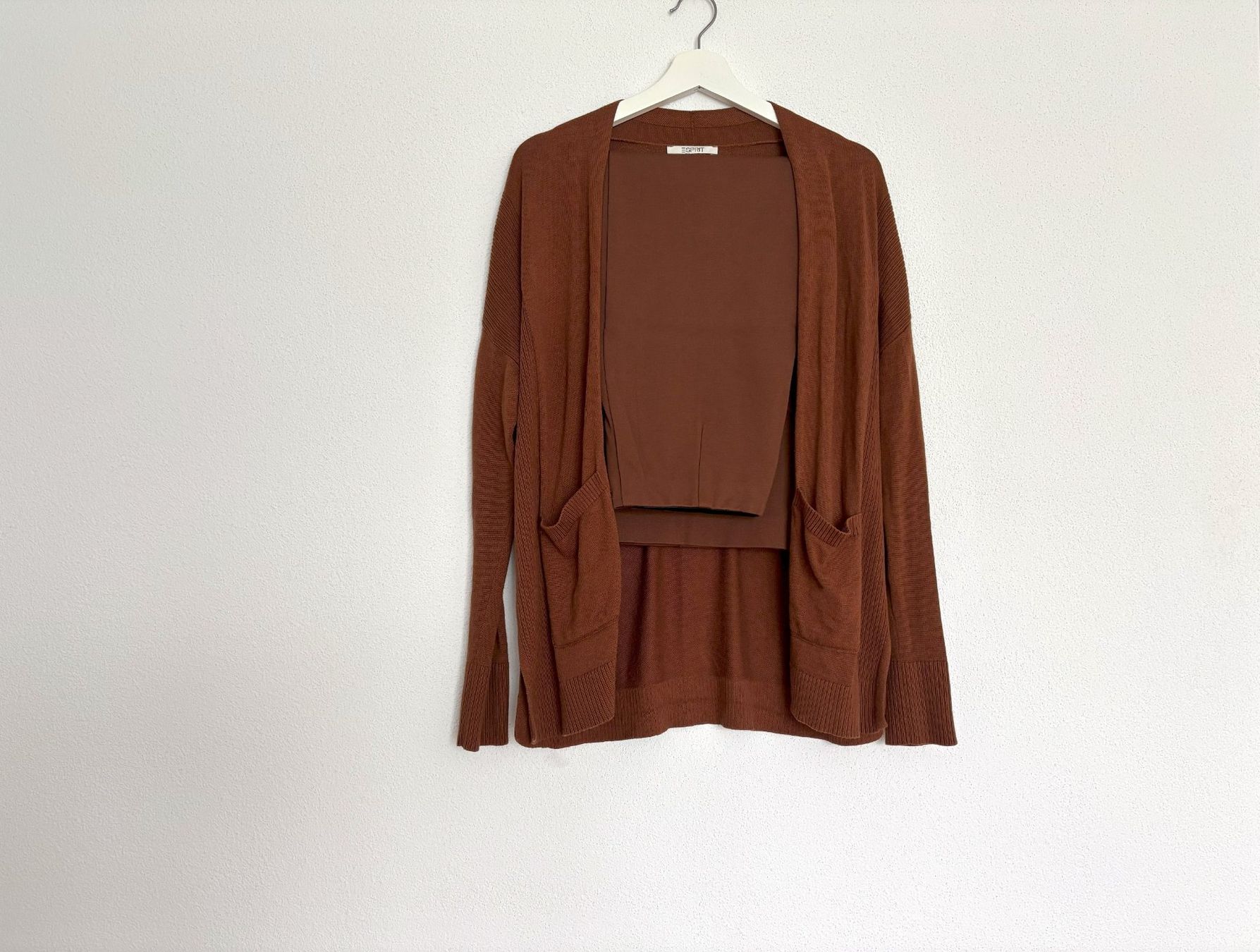 Lotti di vestiti: Herbst Set Pulli Pullover Cardigan & Culotte Hosen Gr.S – Usato da Holzhäusern ZG venduto da paula_w