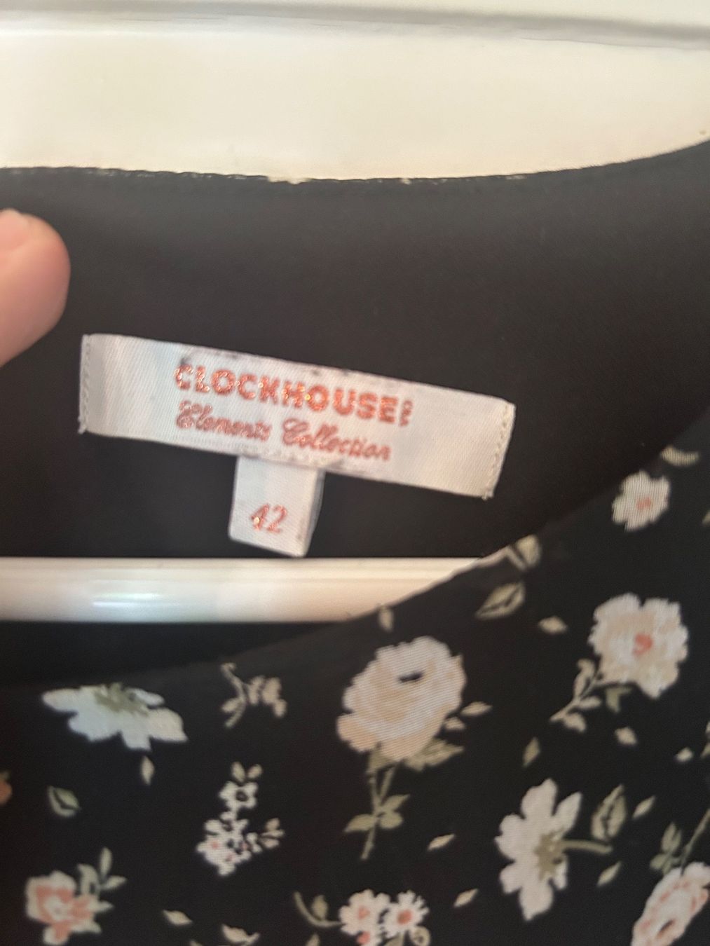 T-Shirts: T-shirt/ Bluse von Clockhouse – Gebraucht aus Zürich von maggi96 4