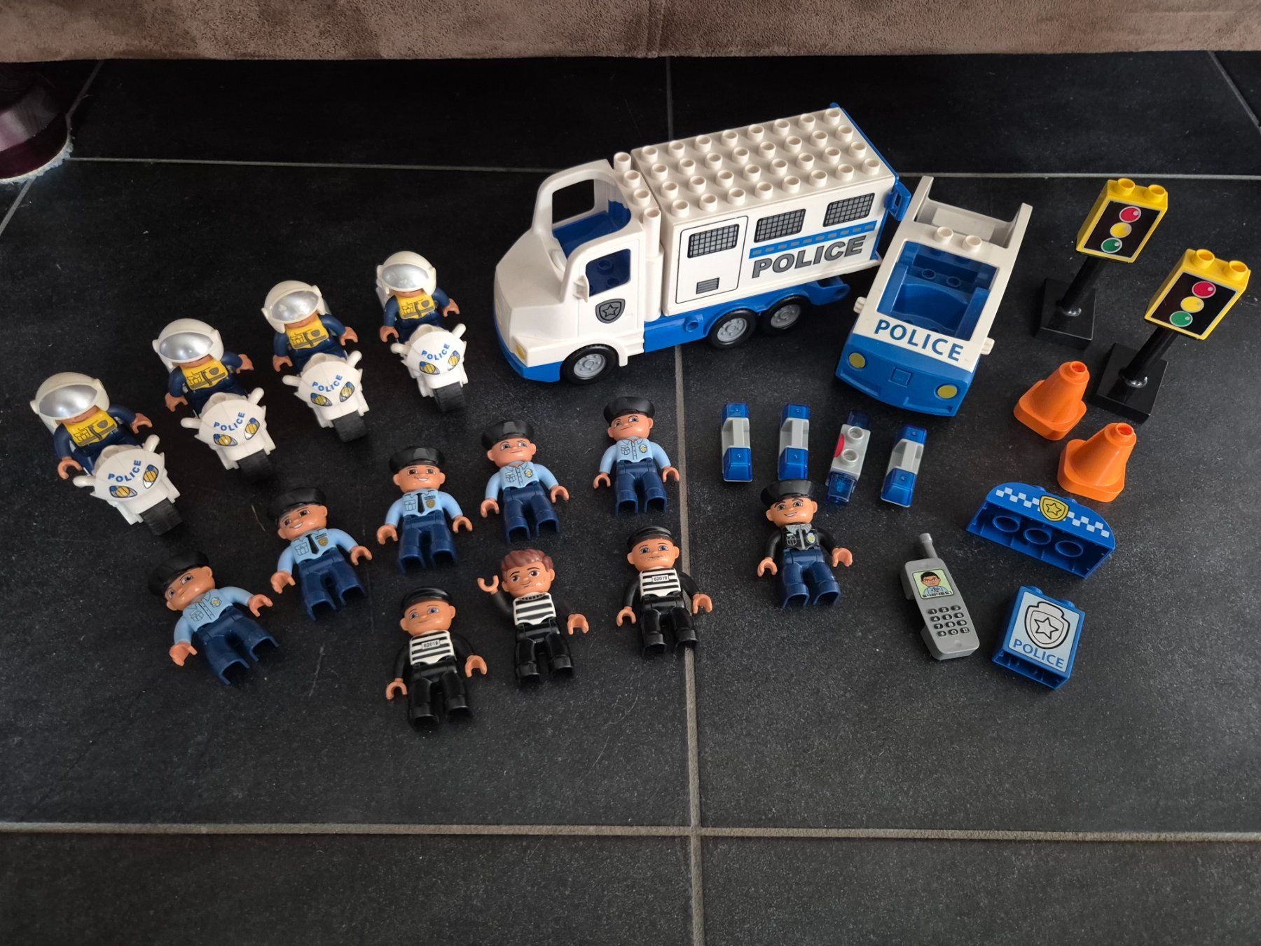 Spielzeuge: Lego Duplo Set Polizei (1044) – Gebraucht aus Münchwilen TG von VT-Trader