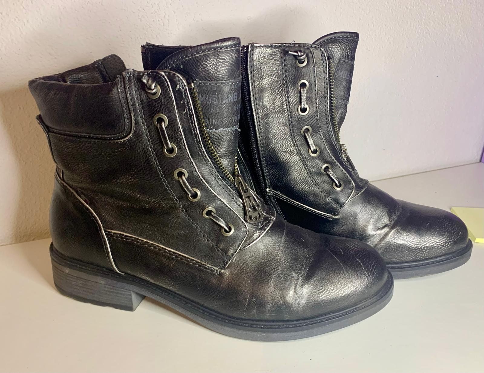 Mustang Damenschuhe: Boots Shaby Style – Gebraucht aus Münchwilen TG von Caroline_T.