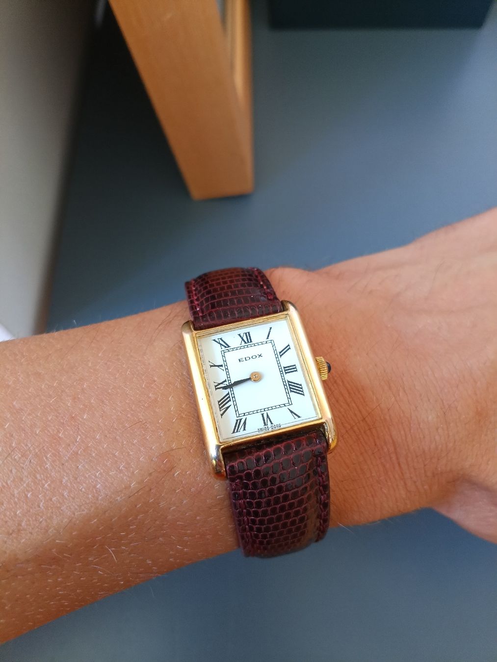 Edox Orologi: Beautiful Edox Tank Manual Winding – Usato da Uitikon Waldegg venduto da Alis_Stelian_Nenkov
