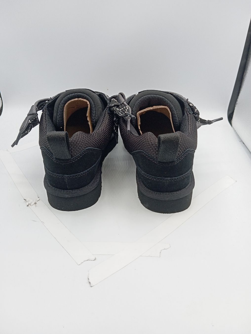 Ugg Scarpe da donna: UGG Lowmel Lo - Black (EU36) – Nuovo e nell'imballaggio originale da Schaffhausen venduto da outlez 3