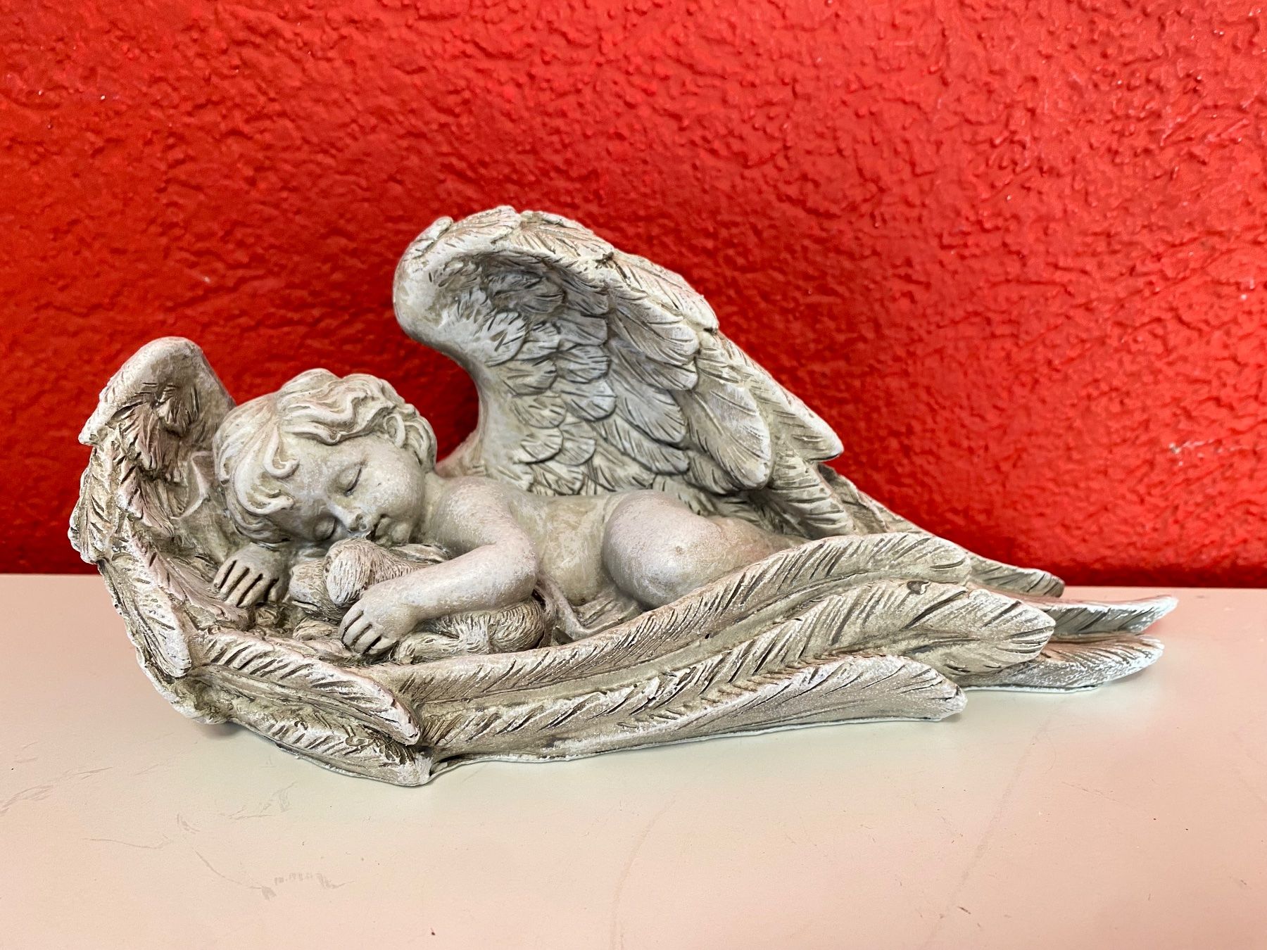 Statuette: Süsser Engel, schlafend mit Hund, Neu – Nuovo e nell'imballaggio originale da Zäziwil venduto da Emlea 1