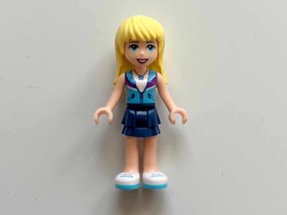 Lego Kit di costruzioni: Lego Friends - Stephanie - frnd246 – Usato da Hirschthal venduto da TamSwissBricks