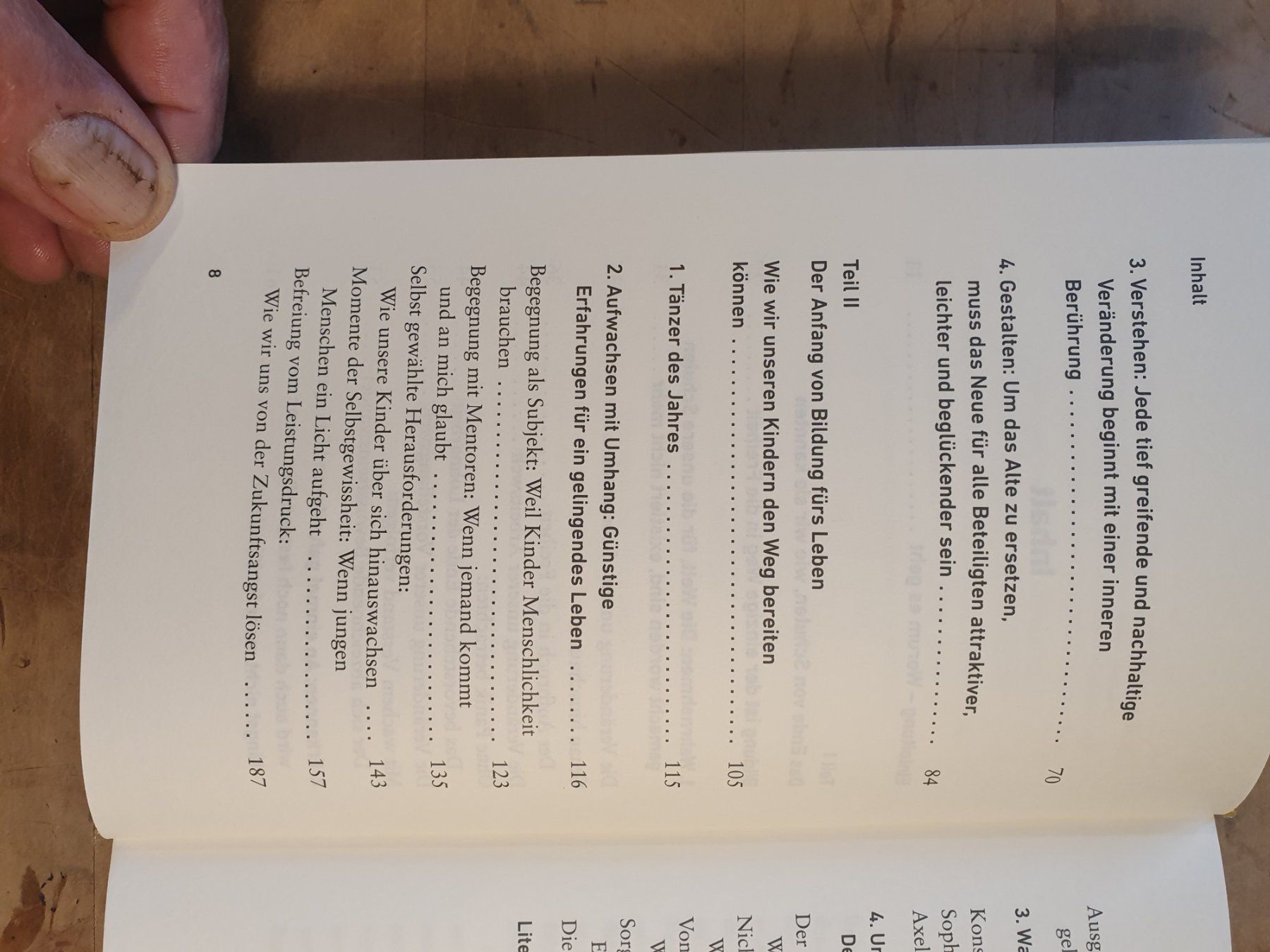 Libri: Education for Future - Gerald Hüther, Marcell Heinrich, Mitc – Usato da Zürich venduto da loosebone 4