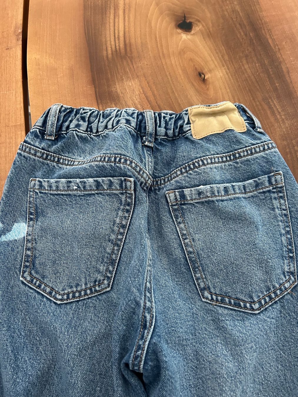 Zara Pantaloni: Gut erhaltene Jeans Gr. 152 – Usato da Schötz venduto da chousan 2