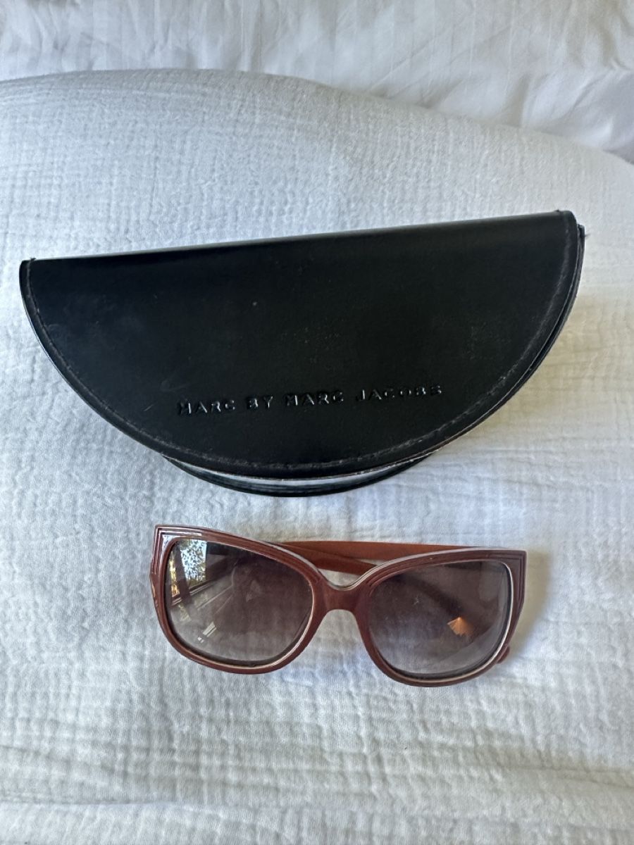 Marc Jacobs Occhiali & Lenti: Marc by Marc Jacobs Sunglasses w/ Case - Summer Style 48 cha – Nuovo (secondo la descrizione) da Pully venduto da mar_sy8r 2