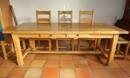 Klostertisch massiv, Eiche, ausziehbar, Stühle, Hocker