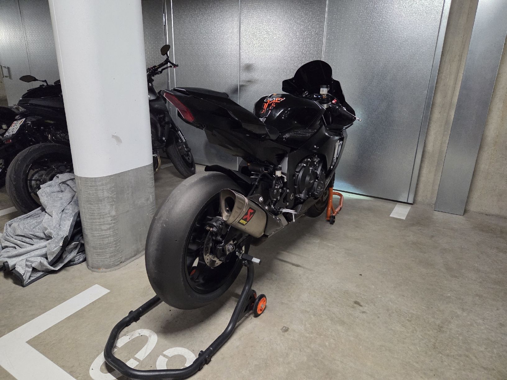 Yamaha Strasse: Yamaha YZF-R1 – Gebraucht aus Oberdiessbach von R1.MK4 2