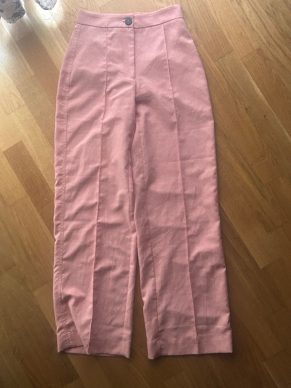 Pantaloni: BERSHKA CARGO-/STOFFHOSE PINK – Nuovo (secondo la descrizione) da Luzern venduto da Suneha 1