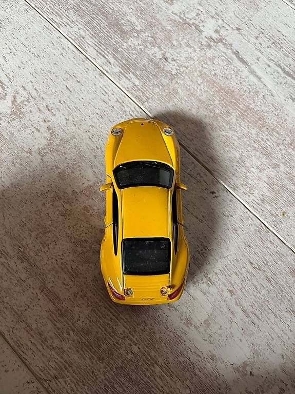 Giocattoli: Spielzeugauto – Usato da Nürensdorf venduto da VanessaK01 2