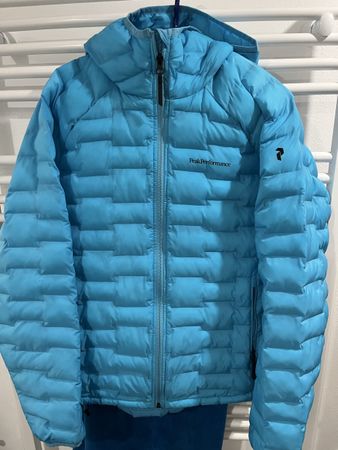 Mega schön Peak Performance Jacke L
