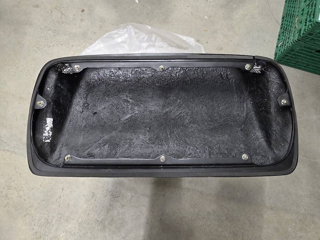 Tutti pezzi di ricambio auto: Subaru Impreza STI Lufteinlass – Nuovo e nell'imballaggio originale da Obergerlafingen venduto da japan-power 1