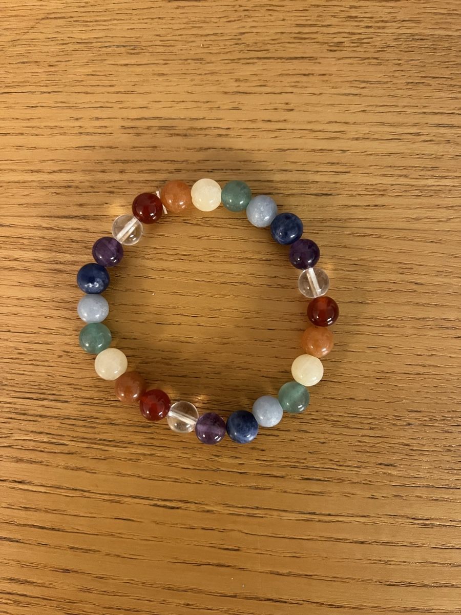 Bracelets: Amulett Armband Chakra Steine – D'occasion à Zürich par sop_xbd7