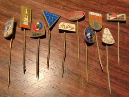 10 Vintage Anstecker Abzeichen Emaille