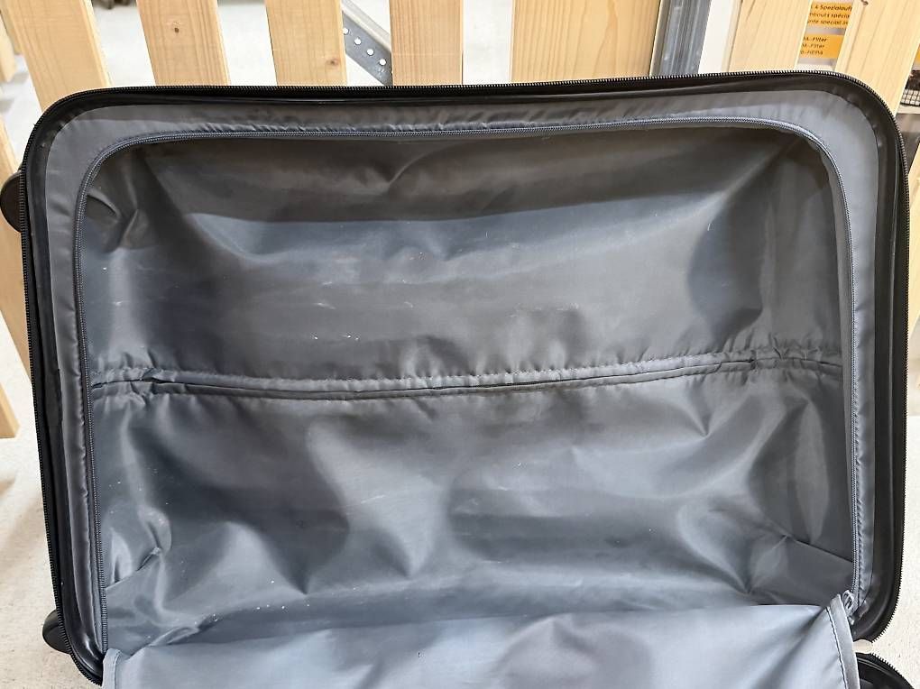Reisekoffer: Reisekoffer – Gebraucht aus Niederuzwil von Lisascloset 4