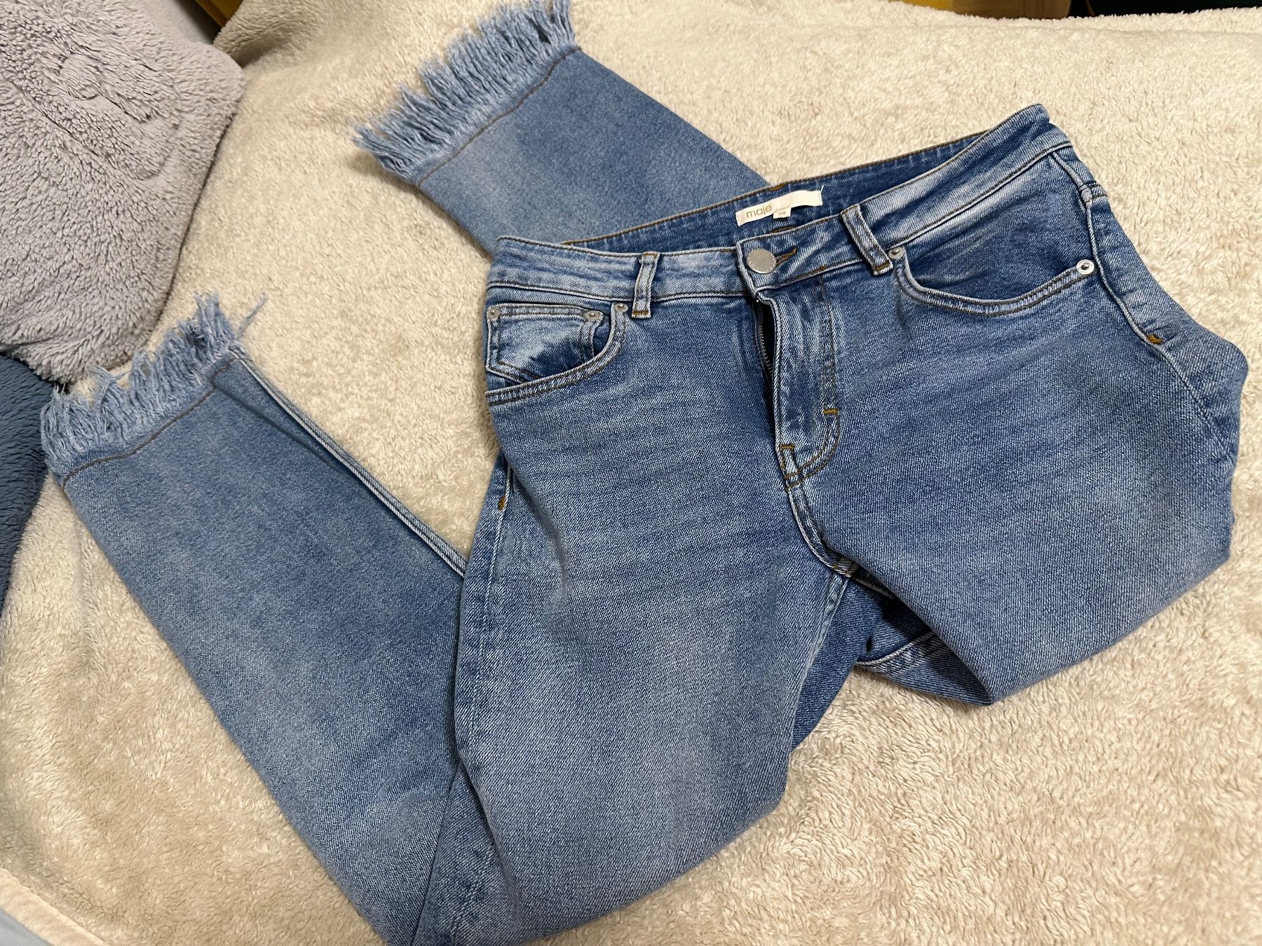Maje Jeans: MAJE Jeans Gr 38 EUR – Usato da Basel venduto da iulia_haul 5