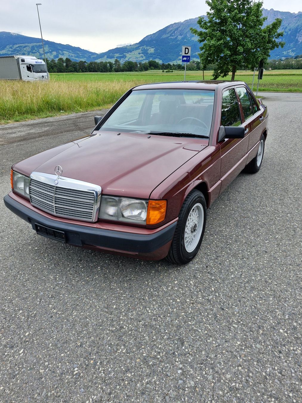 Mercedes-Benz Autos: MERCEDES-BENZ 190 E 2.6 – D'occasion à Nendeln par j_oschi