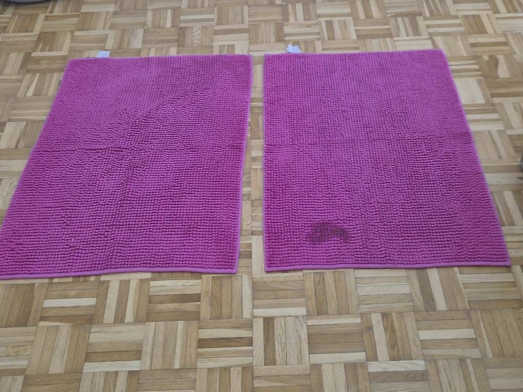Tappeti: 2x Teppich pink nur CHF 5.- – Usato da Basel venduto da bes_mnp7