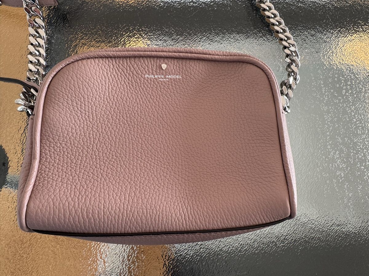 Borse da donna: Philippe Model Camera Tasche – Nuovo (secondo la descrizione) da Schöftland venduto da Guccigirl