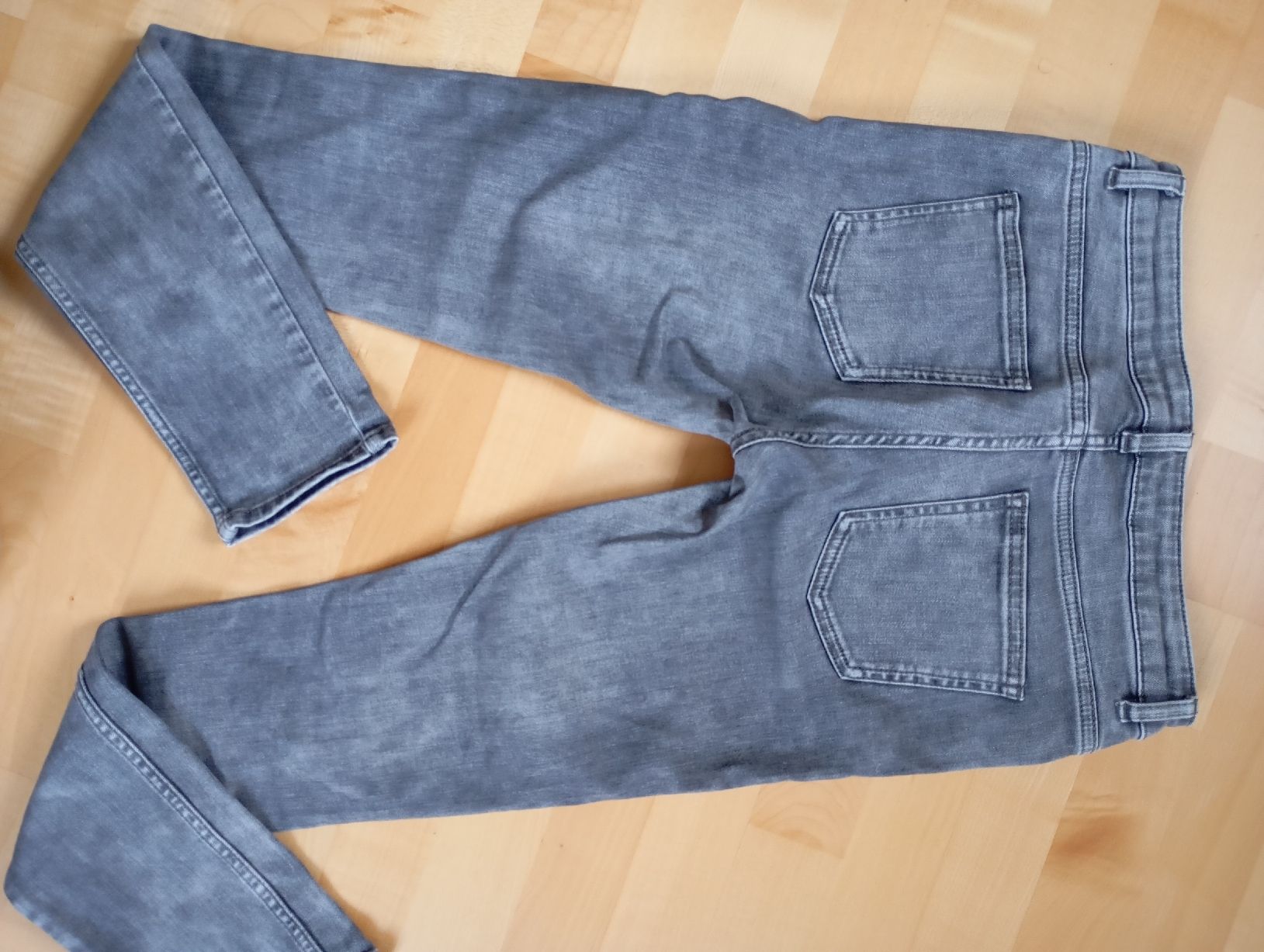Liebeskind Jeans: Liebeskind Jeans – Usato da thalwil venduto da Lazar03 2