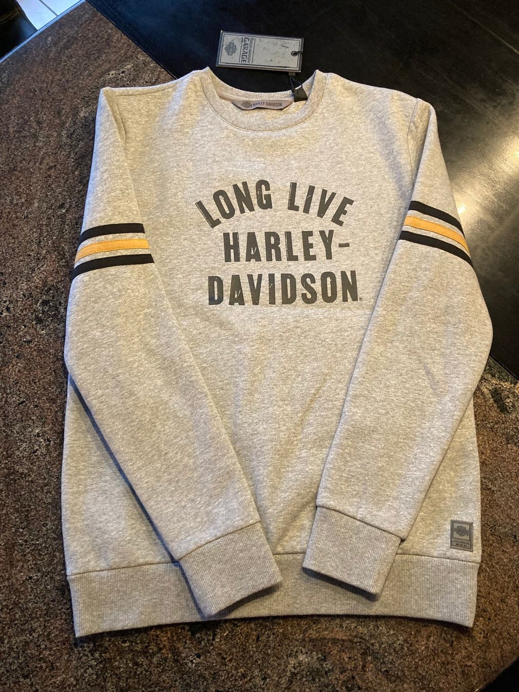 Maglioni & Felpe: Pull Harley-Davidson vintage gris chiné, Taille S, neuf! – Nuovo e nell'imballaggio originale da Le Mouret venduto da Jaffi