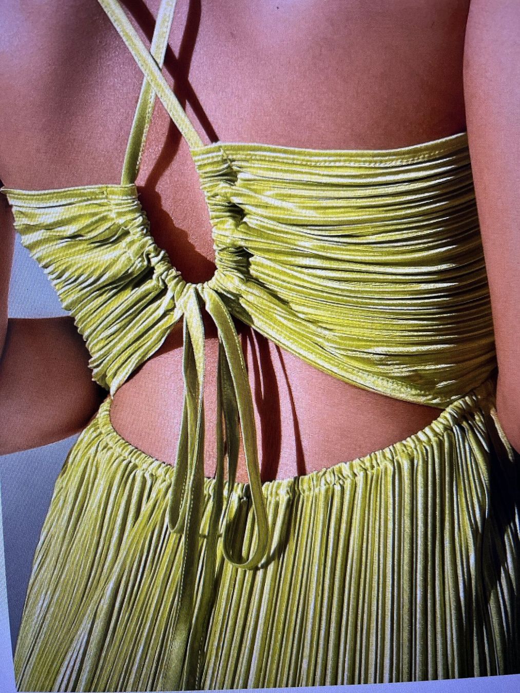 Vestiti: Robe longue d'été plissée dos nu – Nuovo (secondo la descrizione) da Court venduto da Style_ambre 2