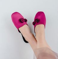 Hausschuhe, Pampuschen, Ginger, Satin, Beere, neu!