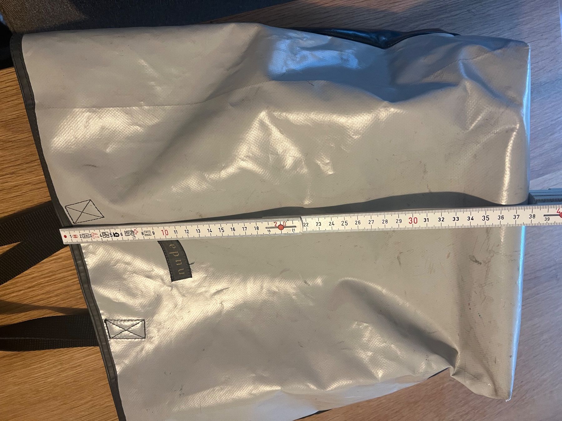 Borse da donna: Tasche, Tragtasche NUDA – Usato da Fällanden venduto da Caramel7 3