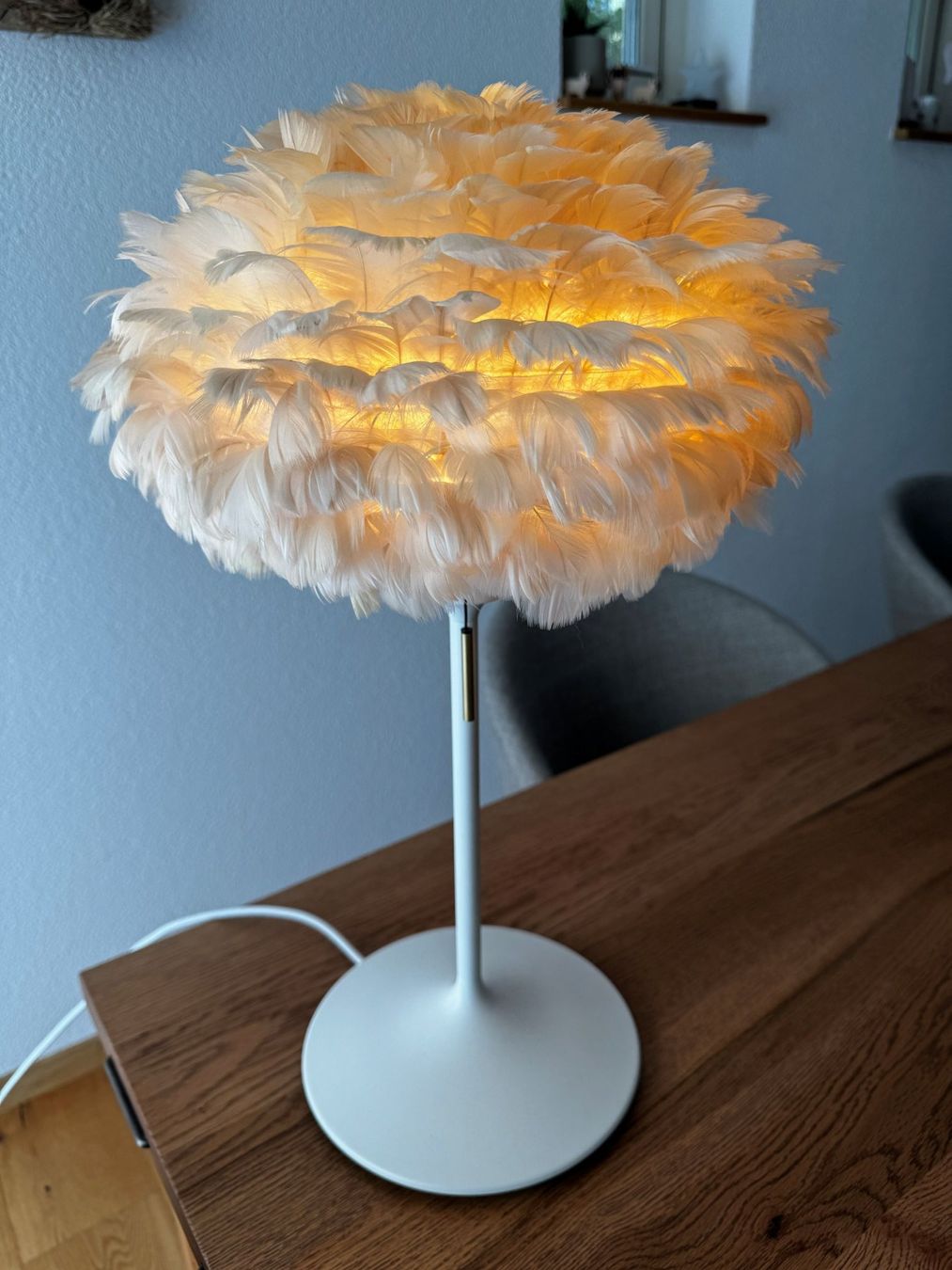 Lampen: Beige Stehlampe Eos klein mit Schirm aus Gänsefedern – Neu (gemäss Beschreibung) aus Bremgarten b. Bern von Aazur 1