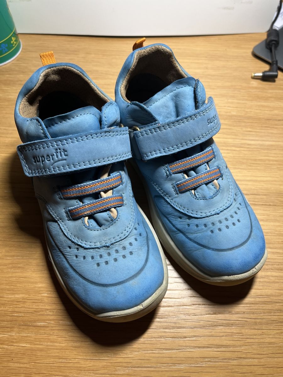 Superfit Scarpe per ragazzi: Kinderschuhe Superfit – Usato da Unterkulm venduto da Swissbmwdriver