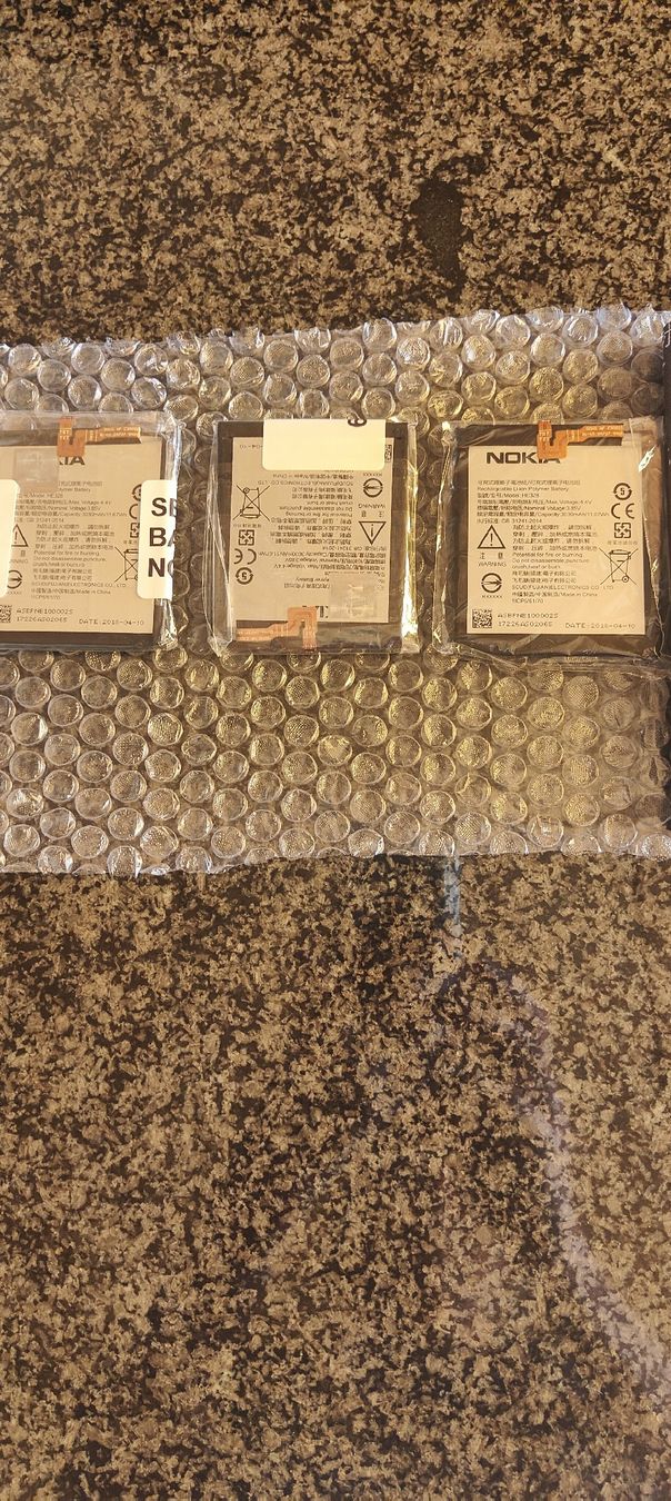 Nokia Telefoni cellulari / Smartphones: NATEL NEUF Nokia 8 – Nuovo e nell'imballaggio originale da Le Vaud venduto da bon_g67m 2