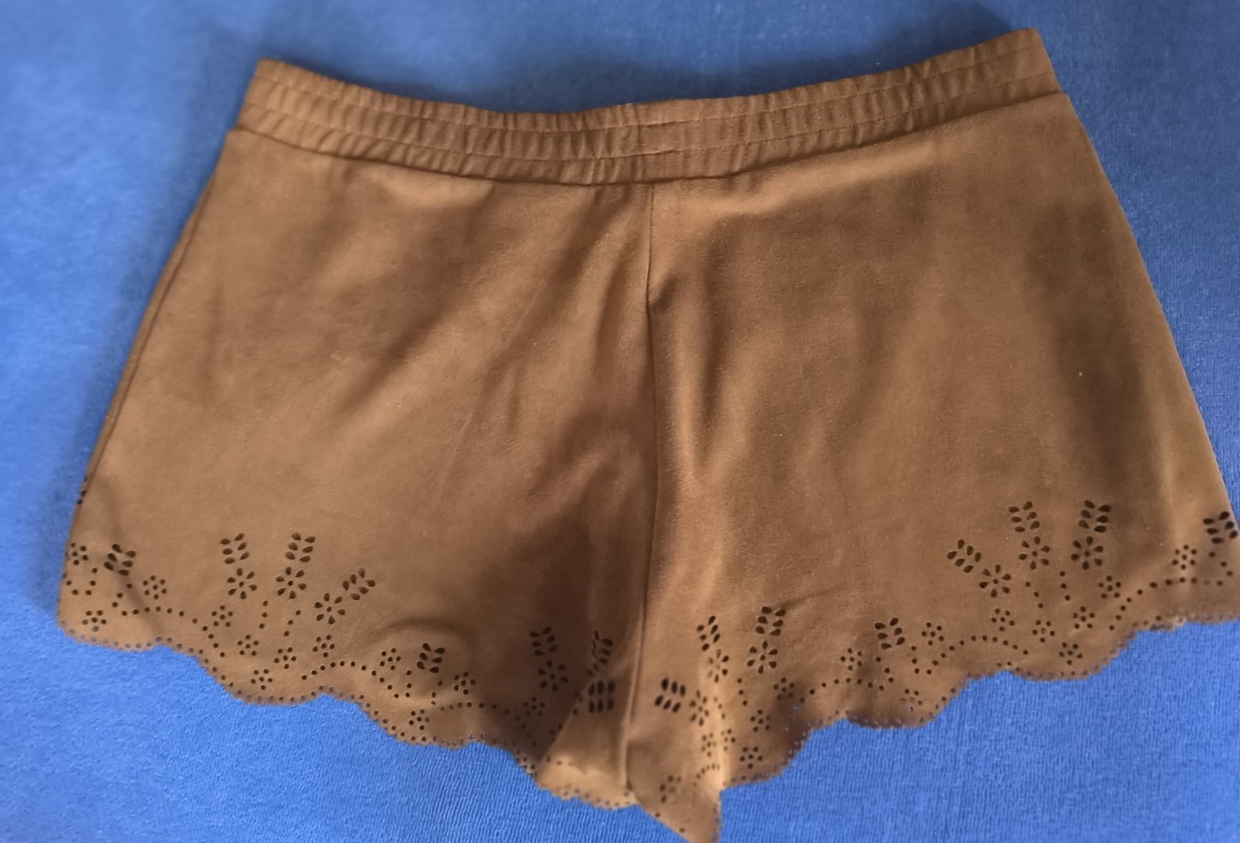 C&A Pantaloni: Hotpants  – Usato da Fischbach LU venduto da BuBri 1