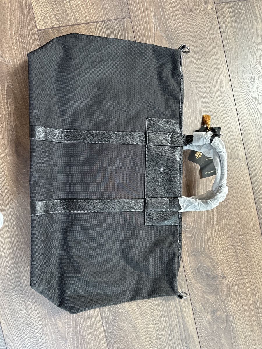 Rituals Sacs femmes: Tasche – Neuf avec emballage d'origine à Wohlen b. Bern par chrige84
