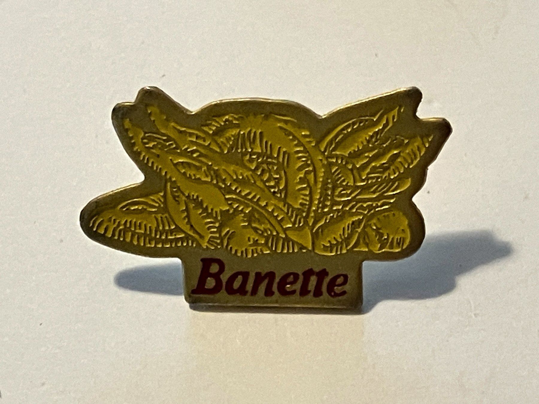 Plaketten & Abzeichen: 1 Pin Banette – Gebraucht aus Basel von djwwpp