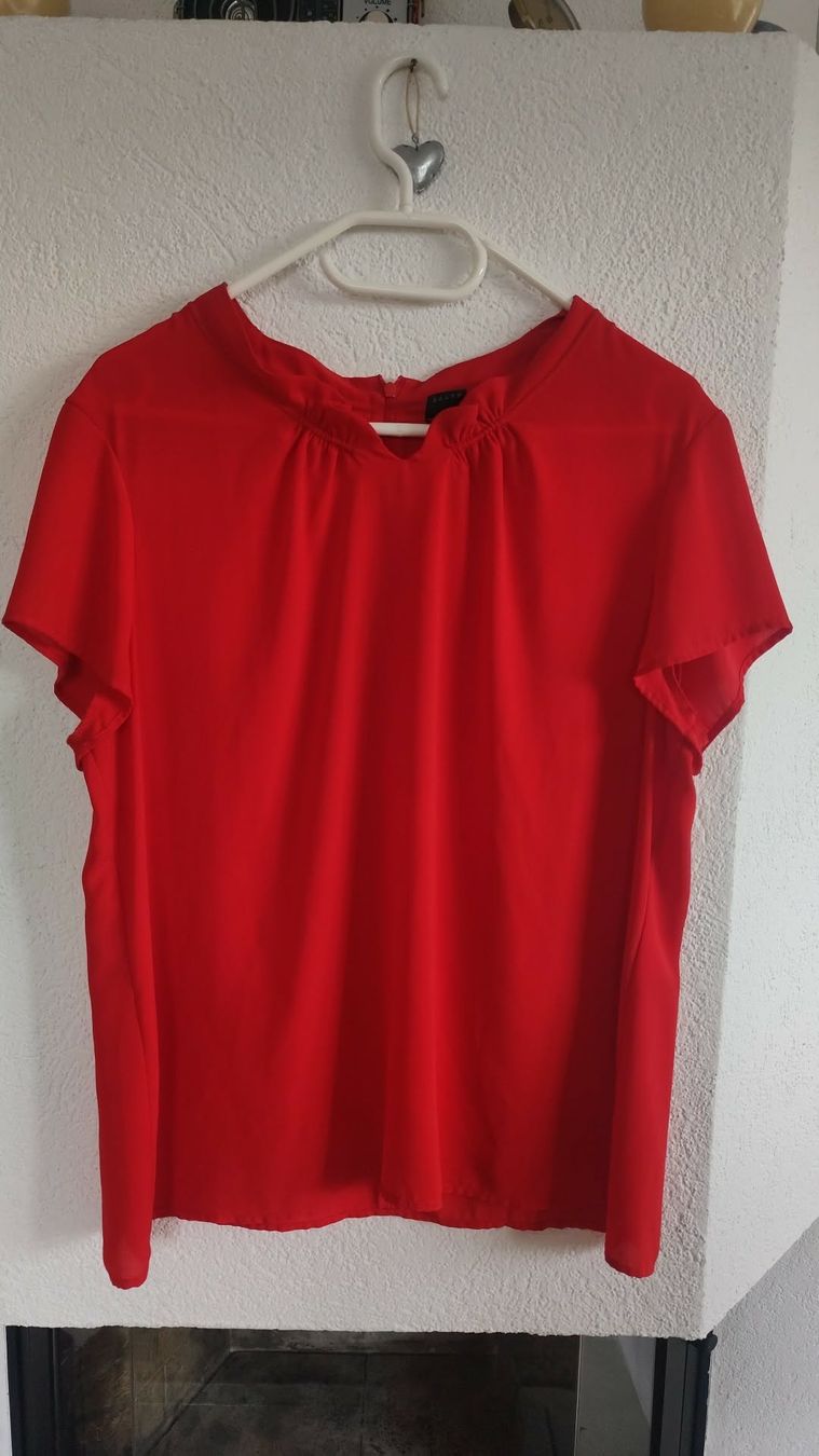 Lots de vêtements: 3 Oberteile – Neuf (Voir description) à Zürich par Claudia_Zueri 2
