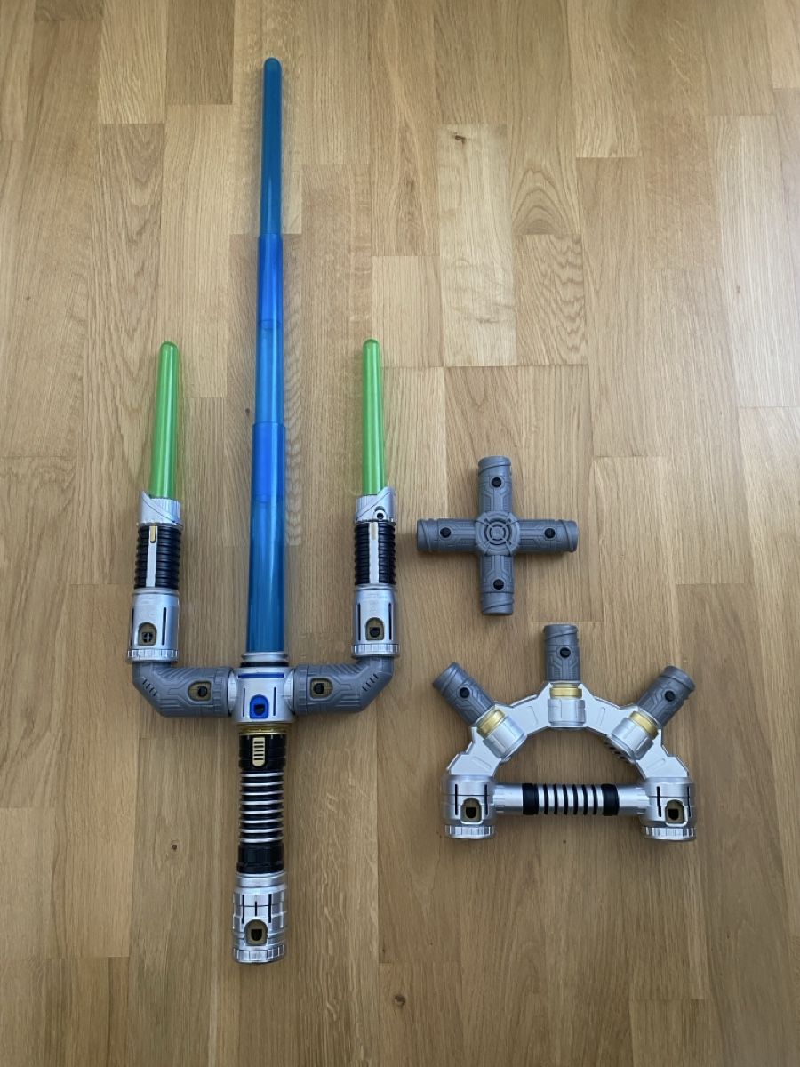 Hasbro Giocattoli: Star Wars Bladebuilders: Electronic lightsaber (Hasbro) – Usato da Dotzigen venduto da MichelleW00 1