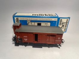 Märklin gedeckter Güterwagen mit Bremserhaus braun AC Achsen