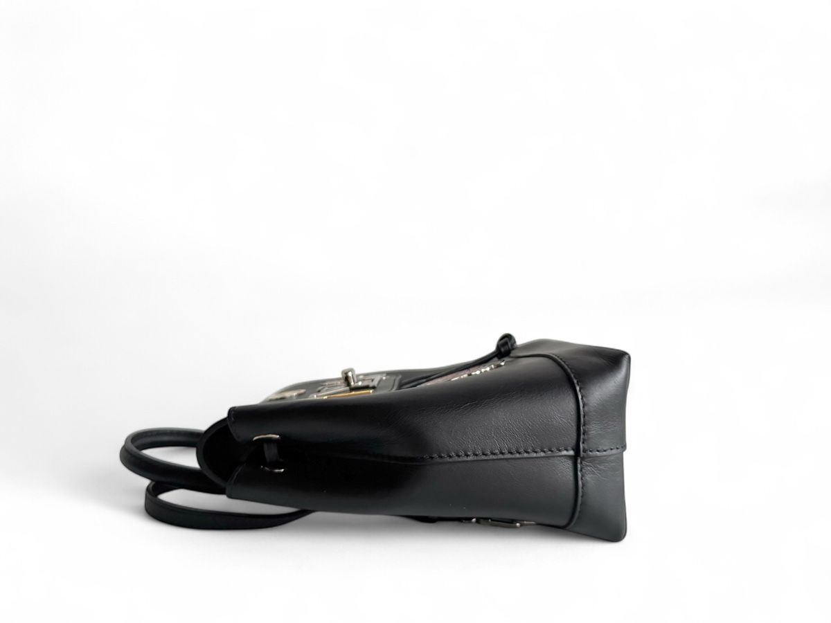 Louis Vuitton Borse da donna: LOUIS VUITTON My Lockme Mini Pins Leather Backpack Tasche – Usato da Kriens venduto da hannaandkiko 2