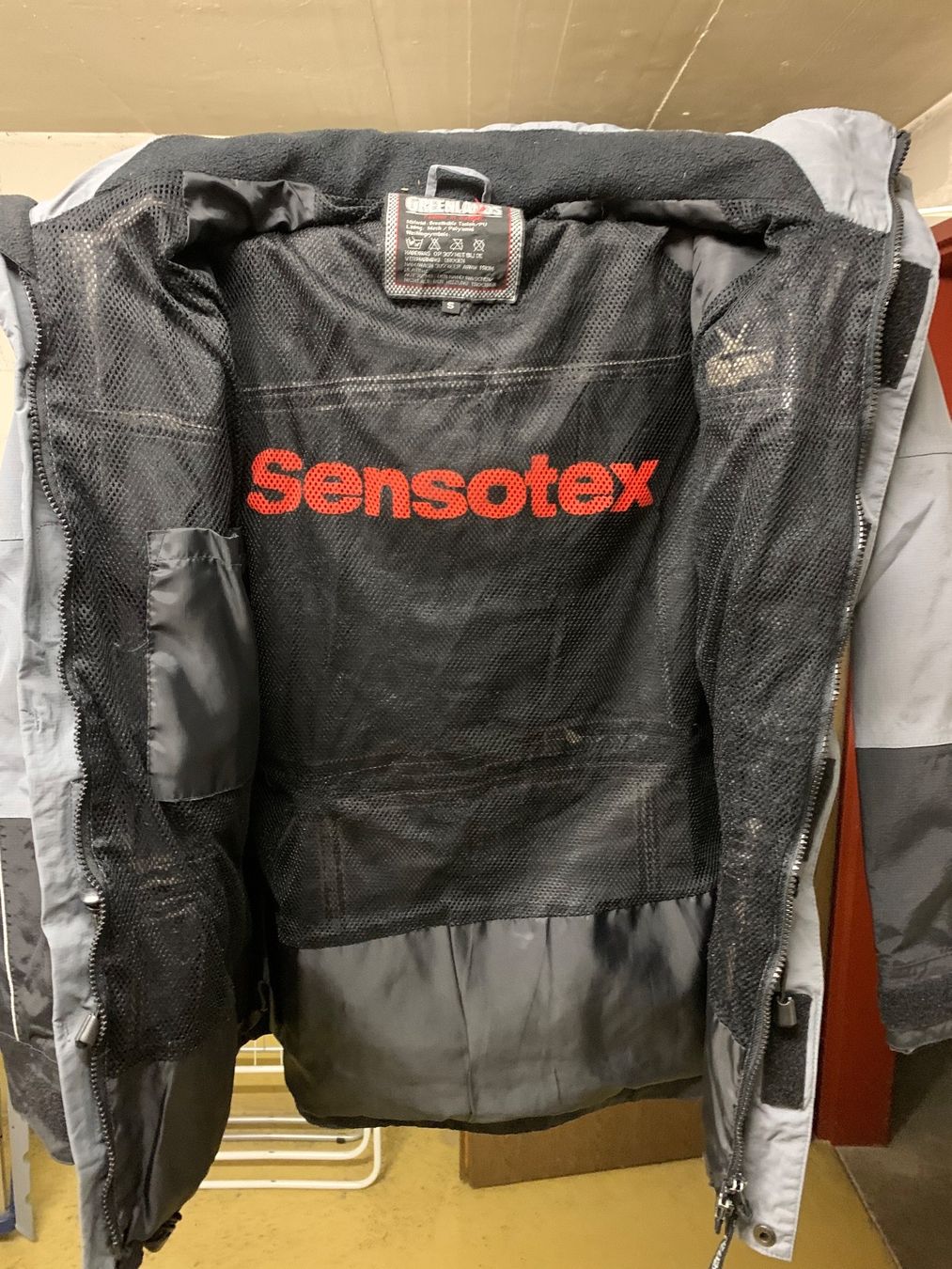 Giacche: GREENLANDS HerrenJacke grösse S – Usato da Thun venduto da jeff070 5