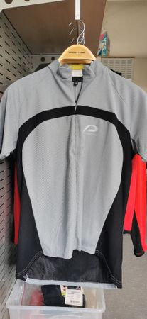 Velotrikot Gr 42, neu