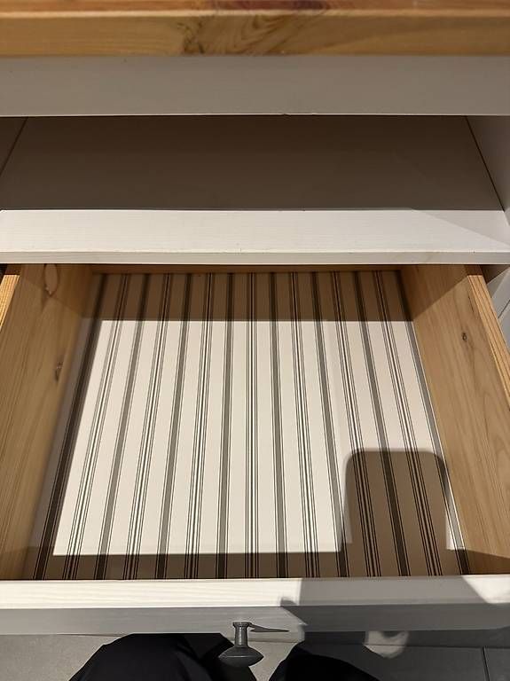 Meubles TV: Hemnes TV-Kommode – D'occasion à Walenstadt par fzi_v52y 1
