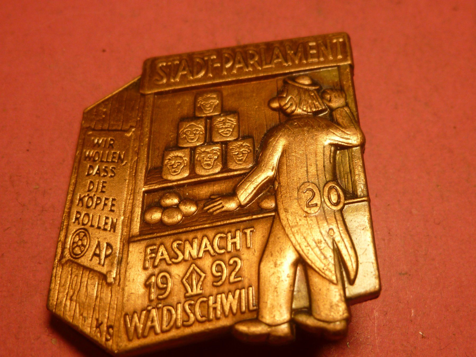Placchette & Badge: WÄDISWIL 1992 BRONZE – Usato da Ried (Muotathal) venduto da Mandarin02