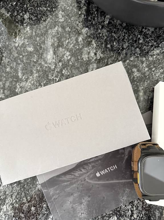 Smartwatch: Apple Watch Ultra 2 - Schwarz – Usato da Chur venduto da gbo_57bt 1