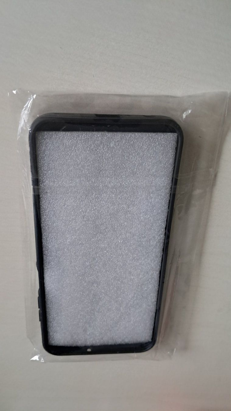Samsung Cover & Protezioni schermo: Samsung Galaxy A25 5G Schutzhülle – Usato da Rüegsauschachen venduto da hrs3432 1
