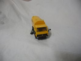 SIKU  NR. 2824    MERCEDES  KEHRMASCHINE  SCHÖRLING TSZ