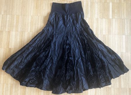 ❤️EXTRAVAGANT MAXI ROCK/JUPE - FLORALER SAMTDRUCK-schwarz❤️