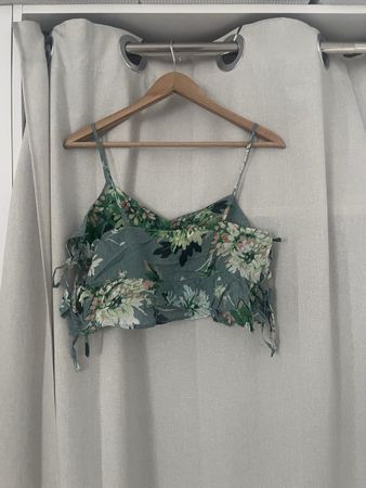 H&M Top, Grösse S grün Blumenmuster Versand 2.50