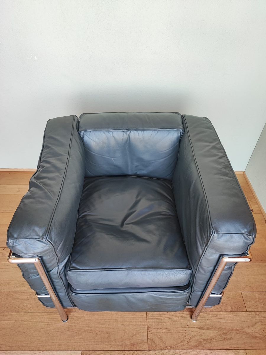 Poltrone: Replika Sessel LC2 im Stil von Le Corbusier – Usato da Dielsdorf venduto da rlx_geek 3