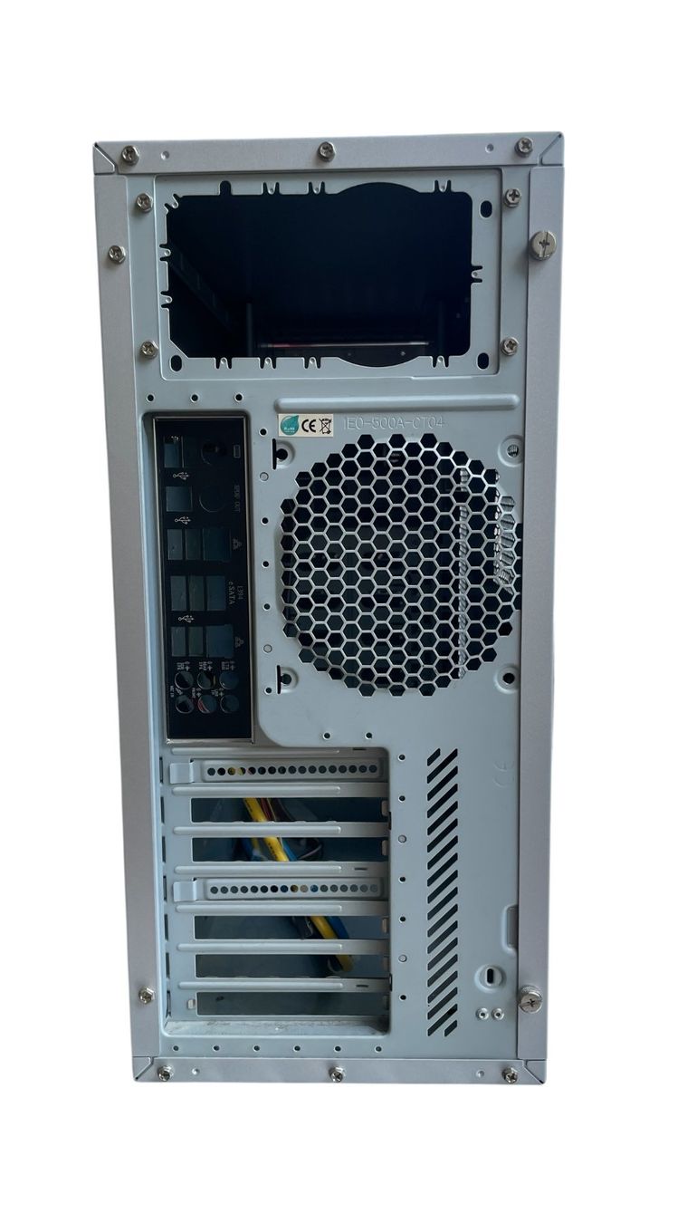 Chieftec Custodie: CHIEFTEC PC Tower Gehäuse – Usato da Glattfelden venduto da cybermaxx 5